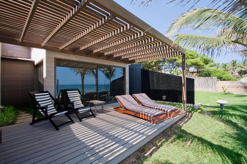 Suite Double Room Ocean Front View